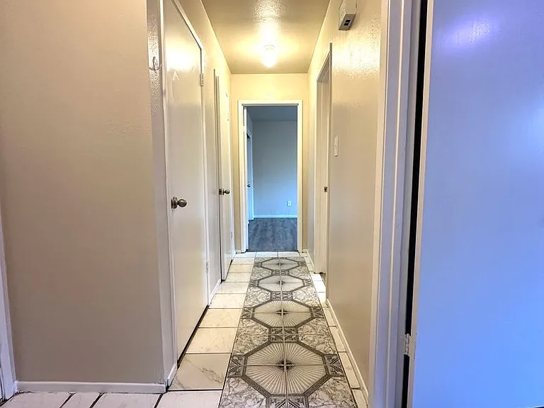 609 Fort Sumpter Dr — Photo 12