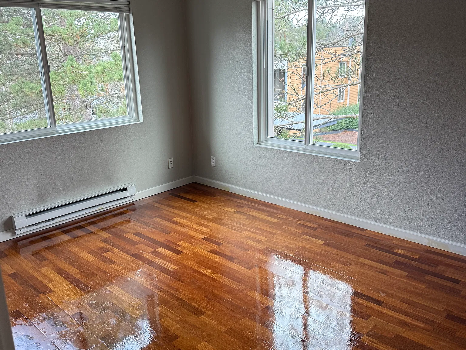 2 bed, 940 sqft, $2,500 — Photo 3
