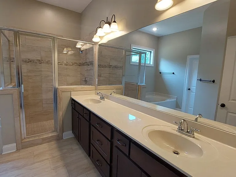 5285 Hurt Rd — Photo 14
