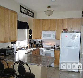 5th image of 10 Westminster Dr