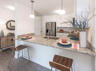 320 W Grove St, Middleboro, MA 02346