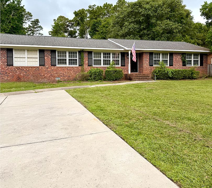 1st image of 4906 Oriole Dr