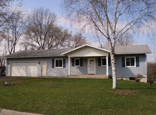 1027 10th Ave N, Sauk Rapids, MN 56379