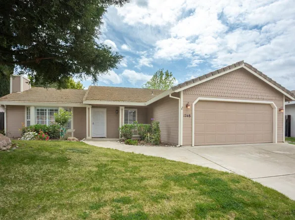 1748 Harbor Town Dr, Yuba City, CA 95993