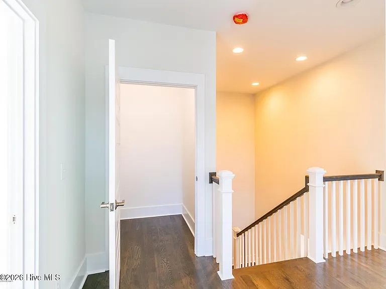 8012 Cotton Rose Ct — Photo 24