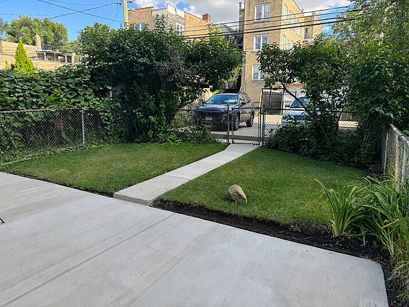 2nd image of 3517 W Palmer St