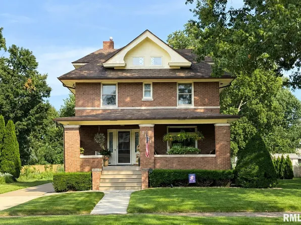 1121 N Kellogg St, Galesburg, IL 61401