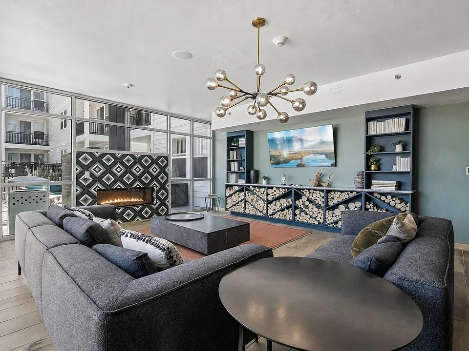 Park Avenue West