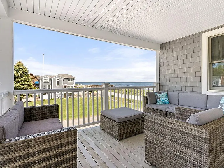 911 Ocean Blvd #9 — Photo 4