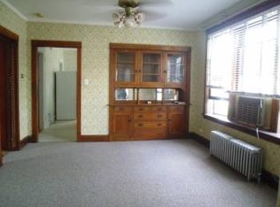 5024 W Patterson Ave #1, Chicago, IL 60641