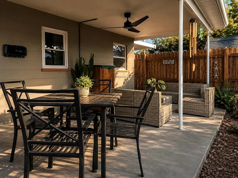 2440 Anastasia Dr — Photo 21