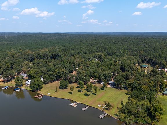 2nd image of 1631 Arrowhead Rd