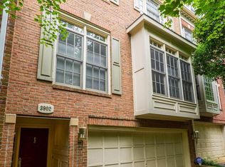 3902 Hillandale Ct NW, Washington, DC 20007