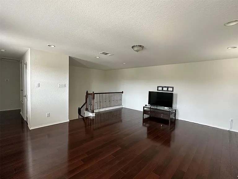 1248 Hyde Park Dr — Photo 26