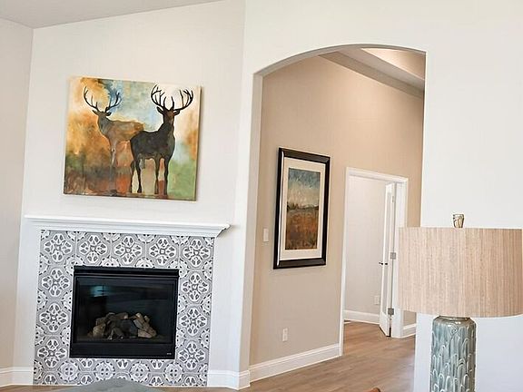 5th image of 129 Ramsdale Way