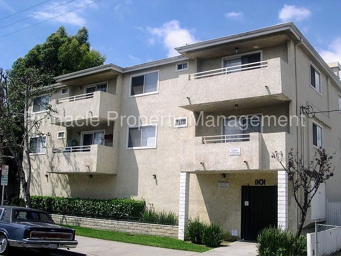 1st image of 1101 E South St APT 206