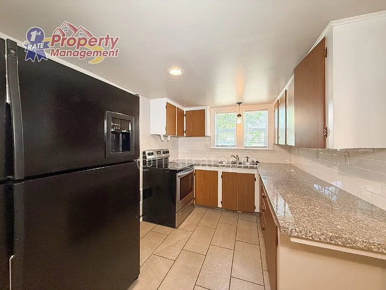 7145 W Petrie St — Photo 11