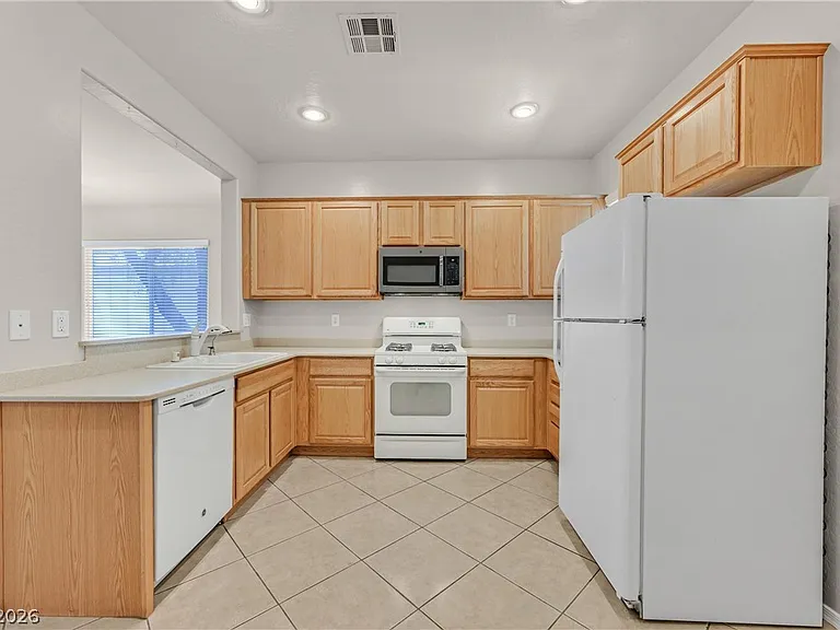 2407 Jada Dr — Photo 14
