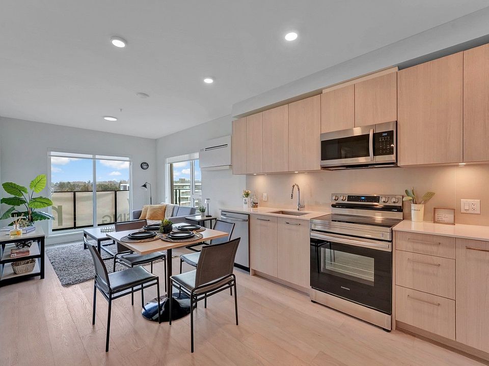 1st image of 1520 McKenzie Ave #1375234