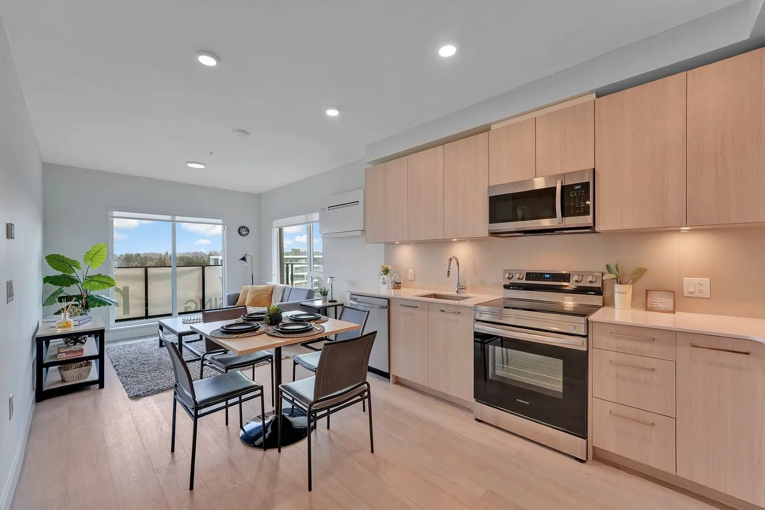 1520 McKenzie Ave #1374985 photo 1
