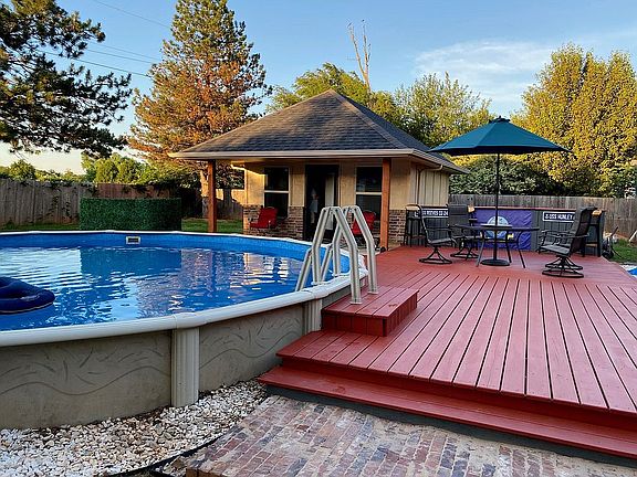 400 sq ft cabana and deck