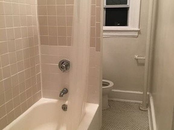 4th image of 45 Hopkins Ave APT 33
