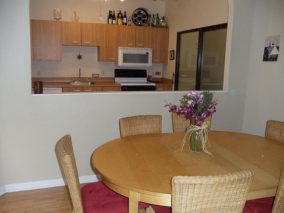 4th image of 6421 Country Fair Cir
