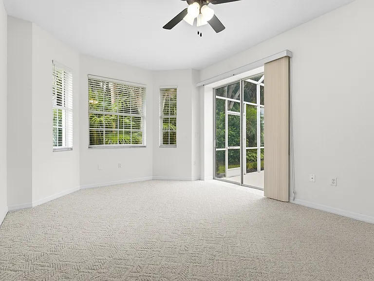 5217 Far Oak Cir — Photo 19