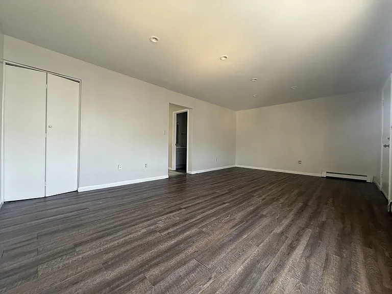 24 Delaware St #2 — Photo 5