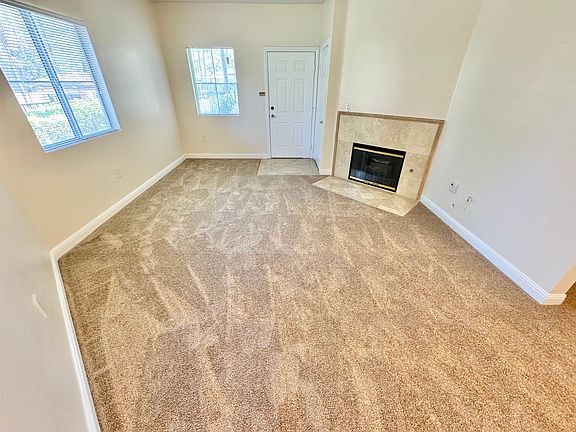 3rd image of 5250 S Rainbow Blvd Unit 1005