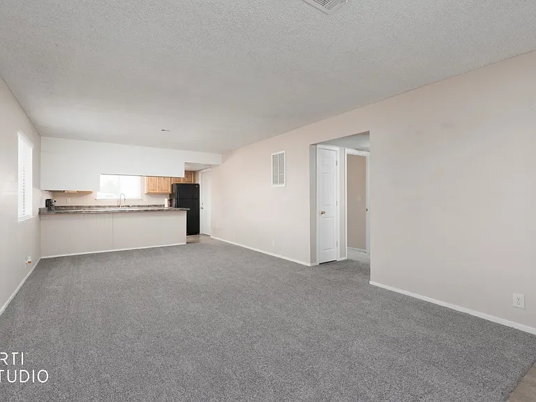 230 Riverside Rd #230 RIVERSIDE ROAD - — Photo 3