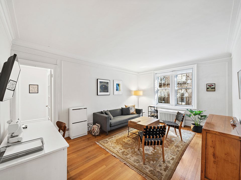 1st image of 115 Willoughby St #2C