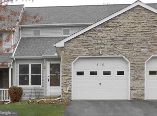 518 Meadowlark Ln, Manheim, PA 17545