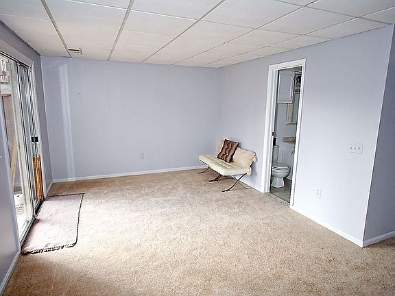5th image of 14946 Ampstead Ct