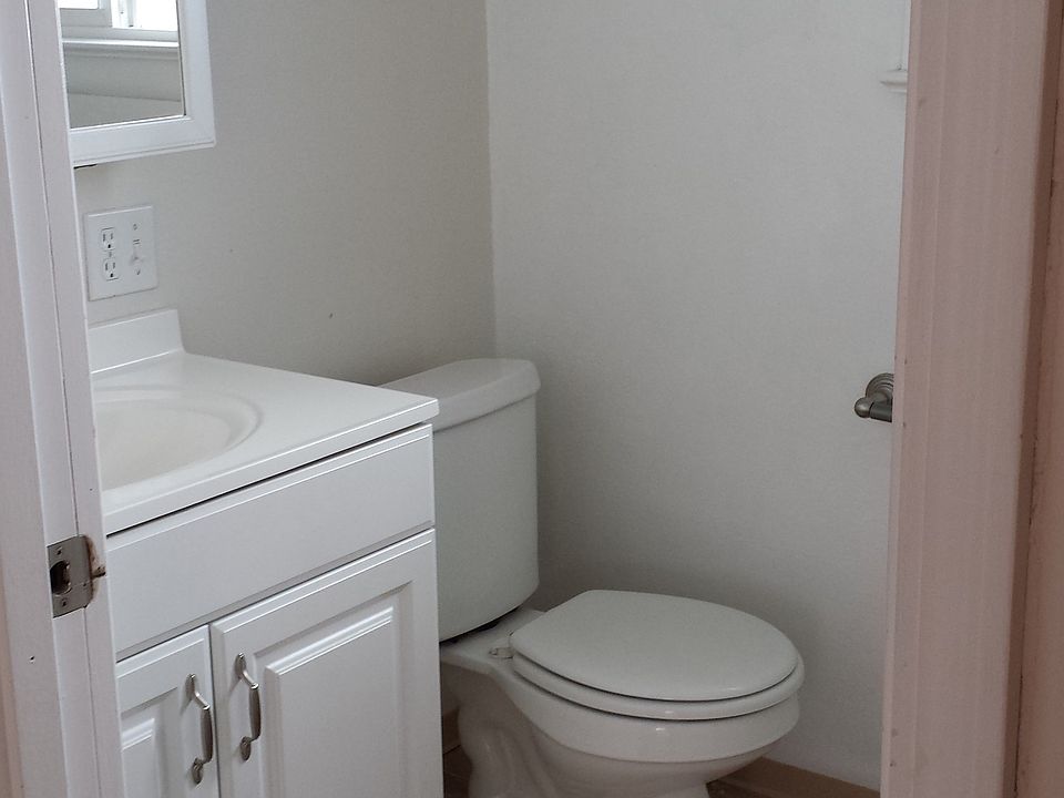 1st image of 1751 E Whidbey Ave APT C1