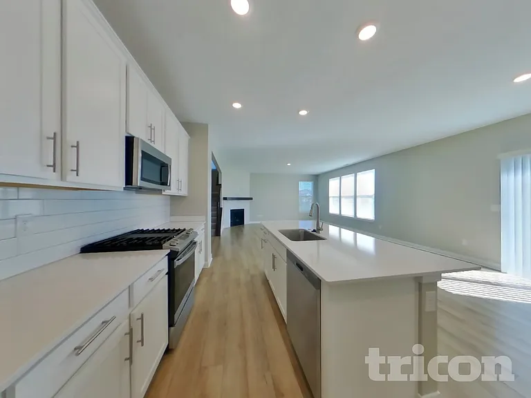 4883 Morenci Ct — Photo 4