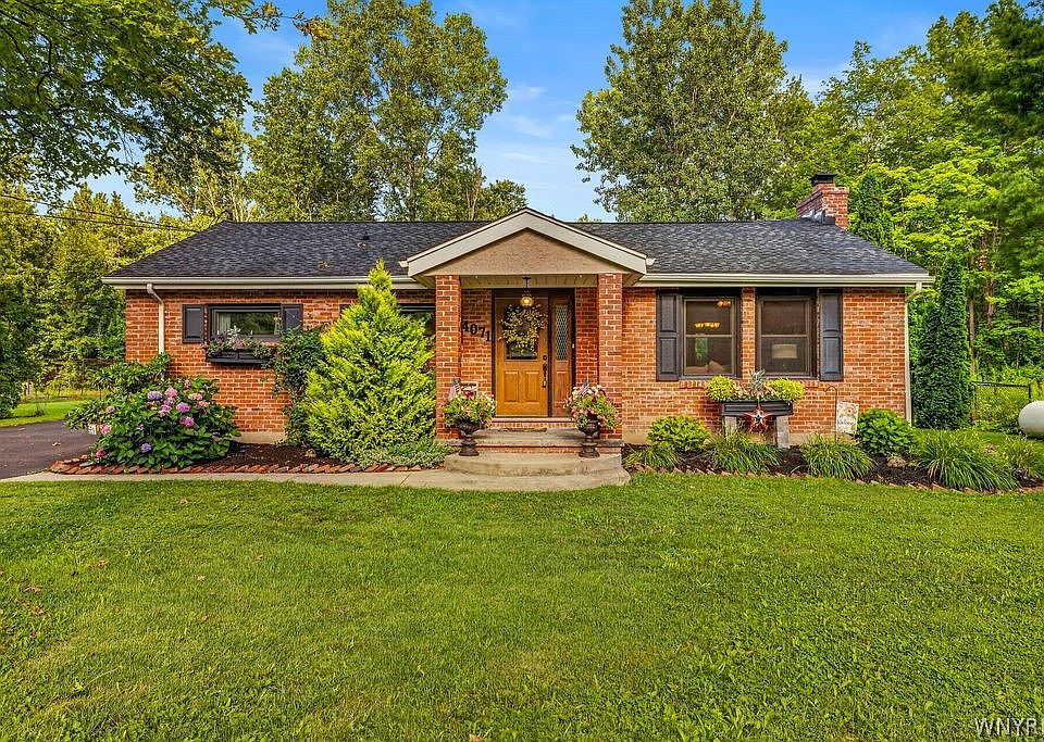 1st image of 4071 Calkins Rd