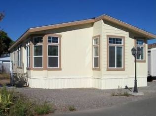 5 Estrella Dr, Santa Rosa, CA 95403