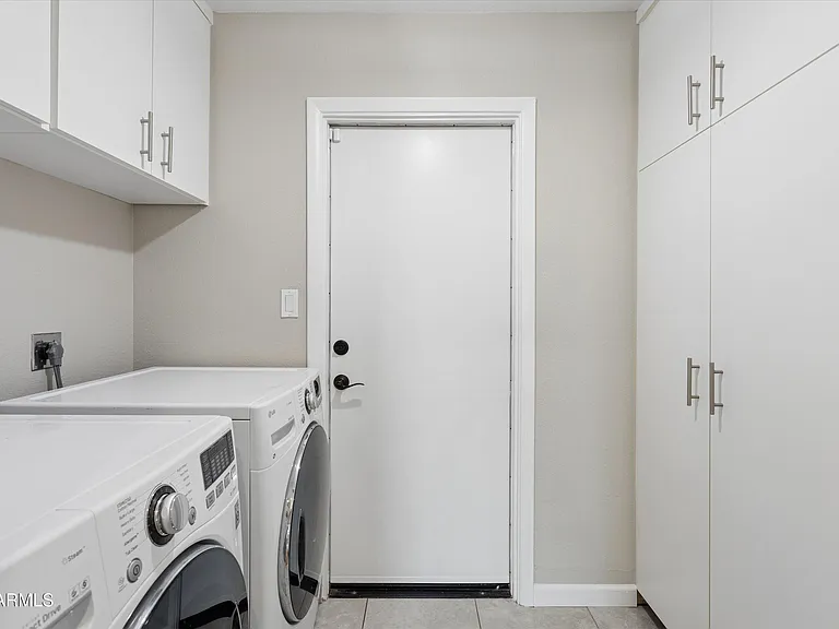 5401 E Beck Ln — Photo 21