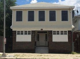 417 N Liberty St, Jacksonville, FL