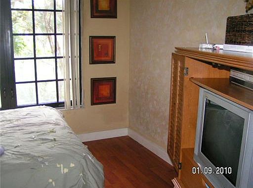 3rd image of 20381 NW 3rd St