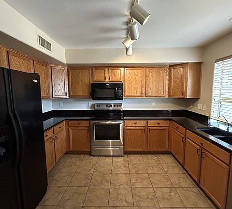 2nd image of 29177 N Lilly Ln