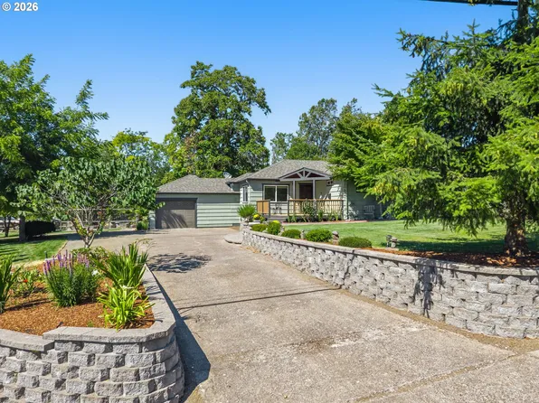 923 E 36th Ave, Eugene, OR 97405