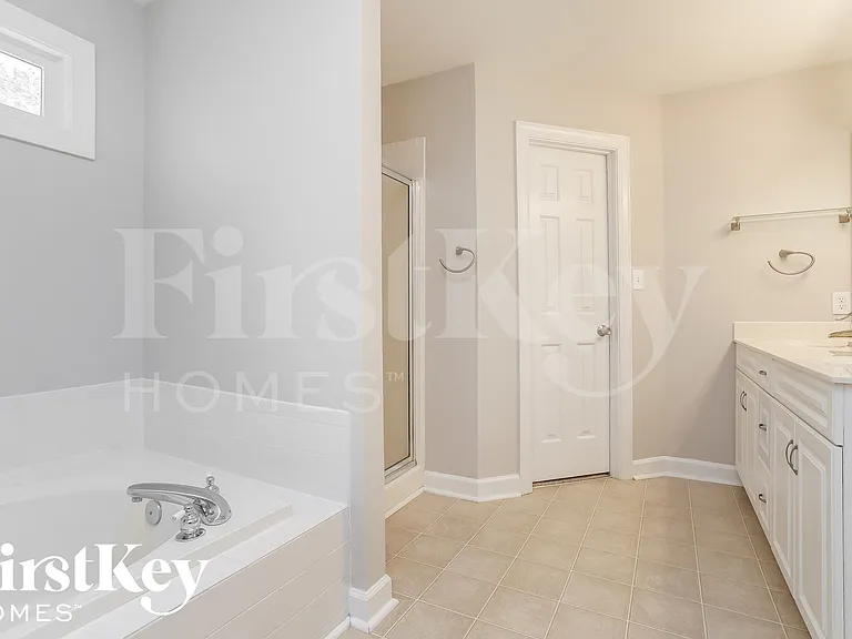 3102 Timberwolf Ave — Photo 9
