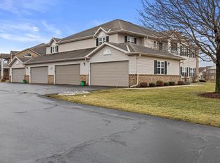 1742 Summerfield Way, Racine, WI 53406