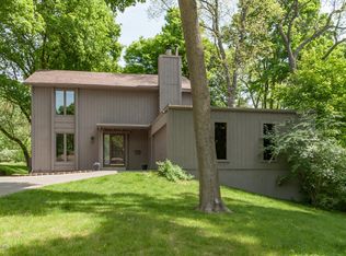 1442 Spruce Dr, Kalamazoo, MI 49008