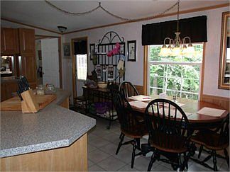 4th image of 278 Beaver Ln