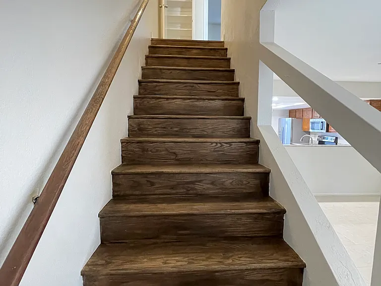 2432 E Tracy Ln #1 — Photo 10