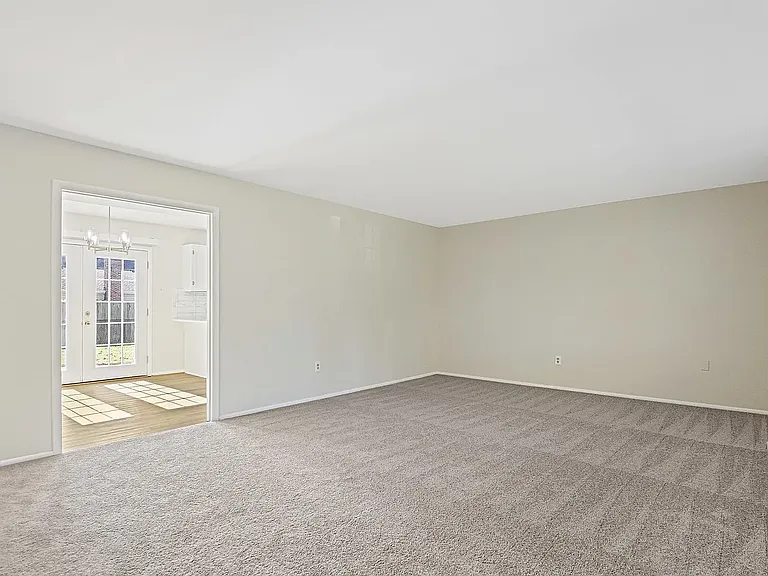 13303 Poplar Tree Rd — Photo 6