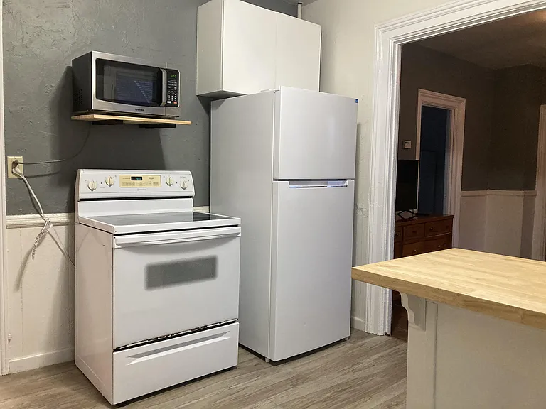 19 Palmer St NE #2 — Photo 8